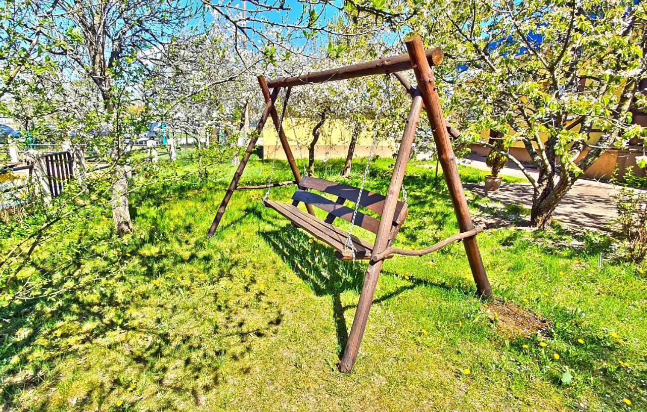 Apartamenty Turystyczna เอากุสตูฟ ภายนอก รูปภาพ